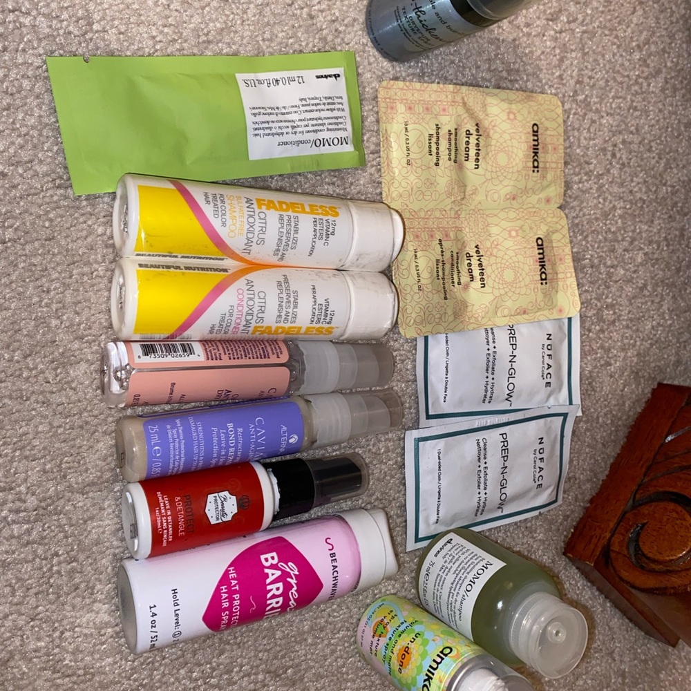 Bundle of hair care samples